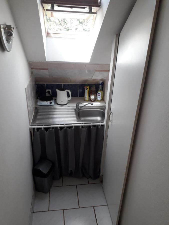 Podkrovni Apartman ออลอโมตซ์ ภายนอก รูปภาพ