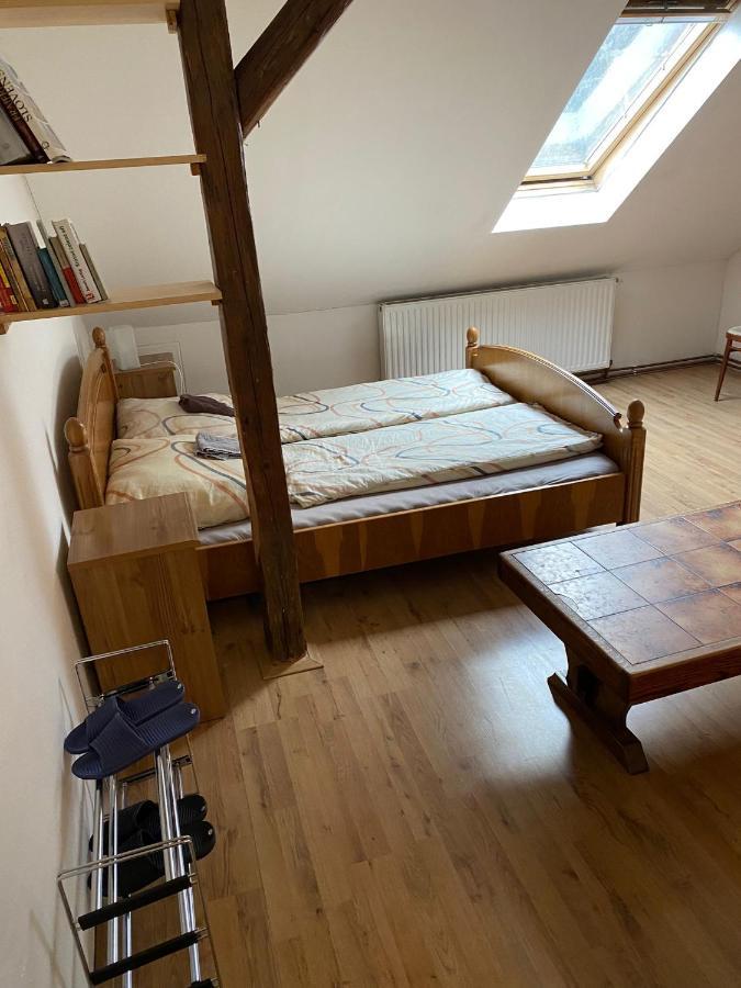 Podkrovni Apartman ออลอโมตซ์ ภายนอก รูปภาพ
